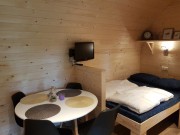 Bed en tafel Woodlodge