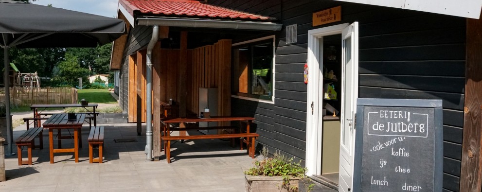 Snackcorner met terras
