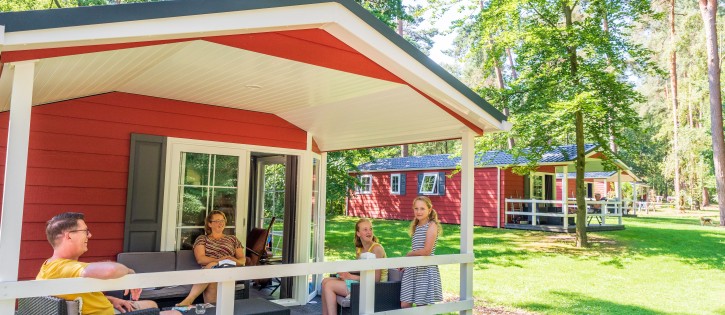 Camping Veluwe met hond huisje huren